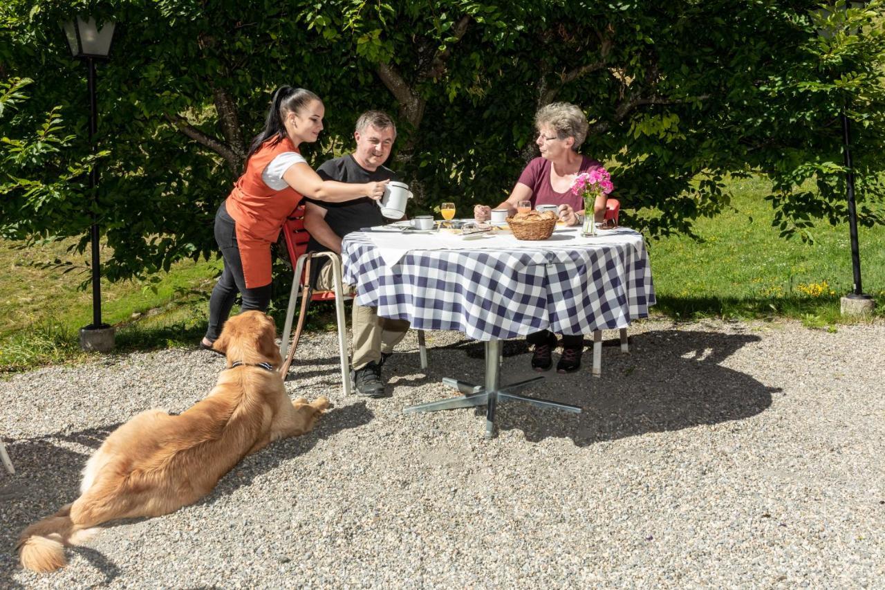 Hotel Gravas Lodge - Das Hotel Fuer Gaeste Mit Hund Vella Esterno foto